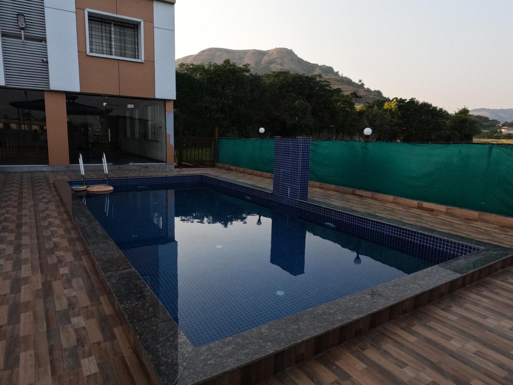 Hotel Sandesh Palace Lonavala Exterior foto